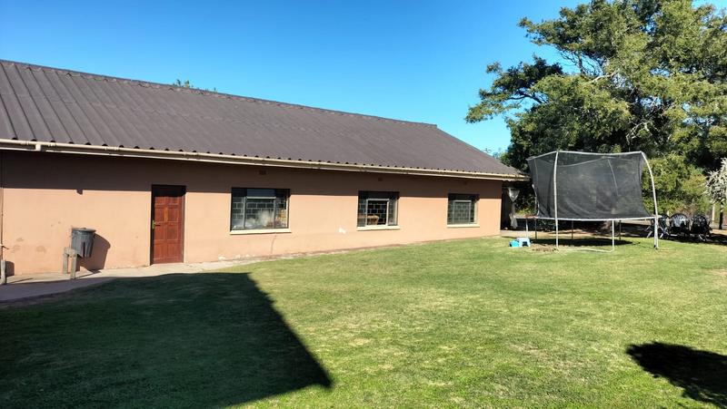 5 Bedroom Property for Sale in Mossel Bay Central Western Cape